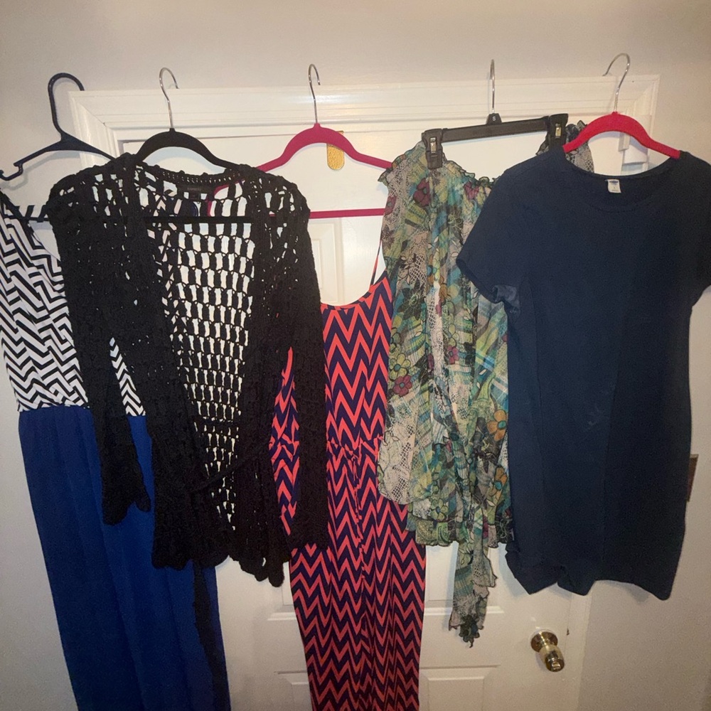 Dress Bundle 5 pieces.